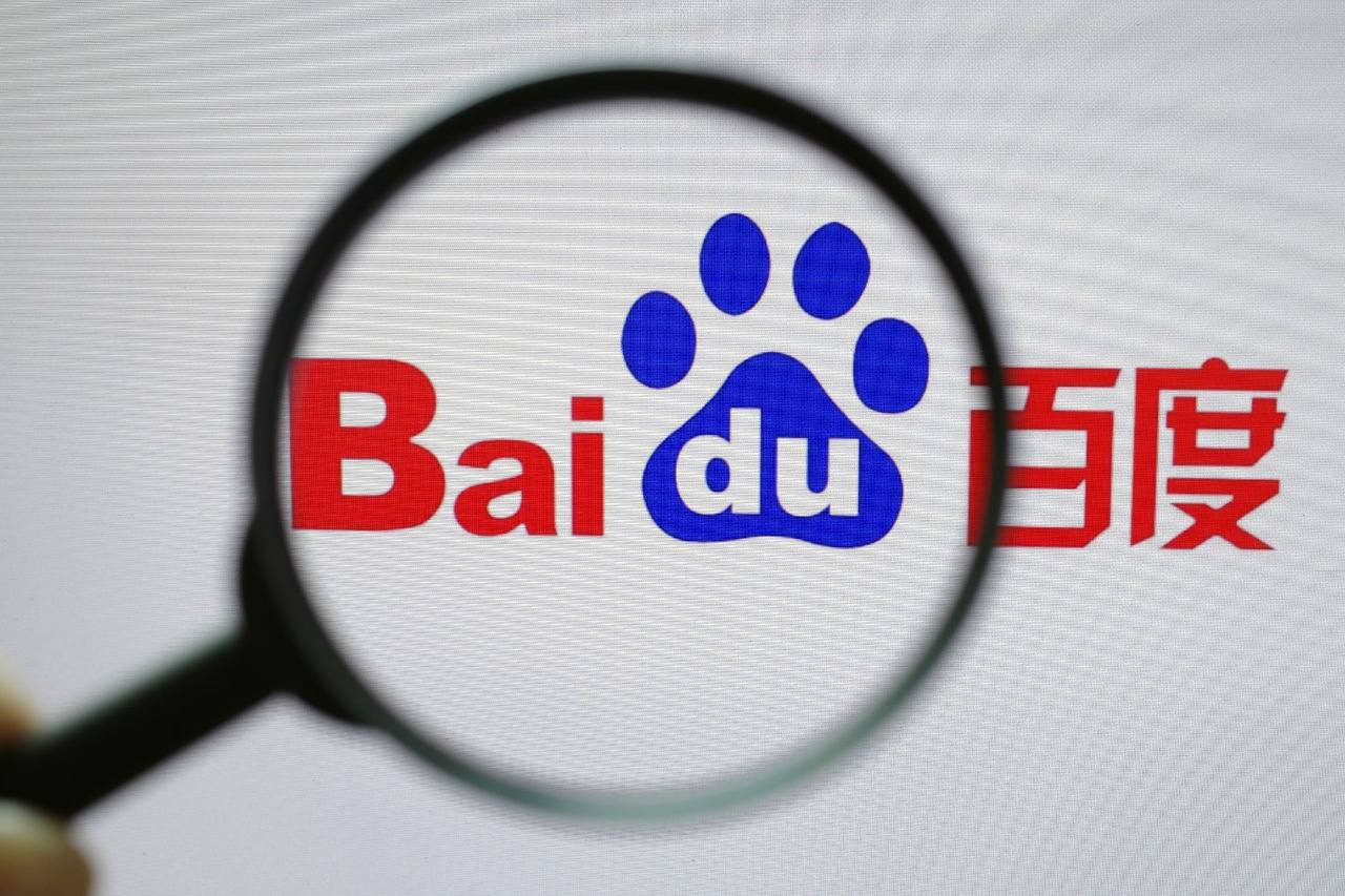 野人小孩父母认为爬行是孩子天性